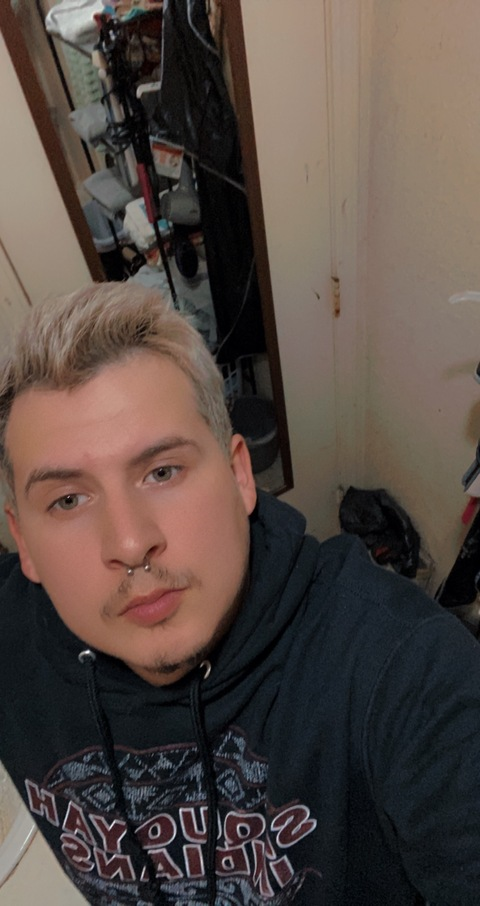 aaroncowett1 photo 1