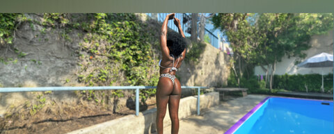 ebonybuttspremium photo 1