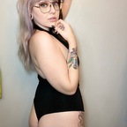 ThatWeirdGirlAutumnFree